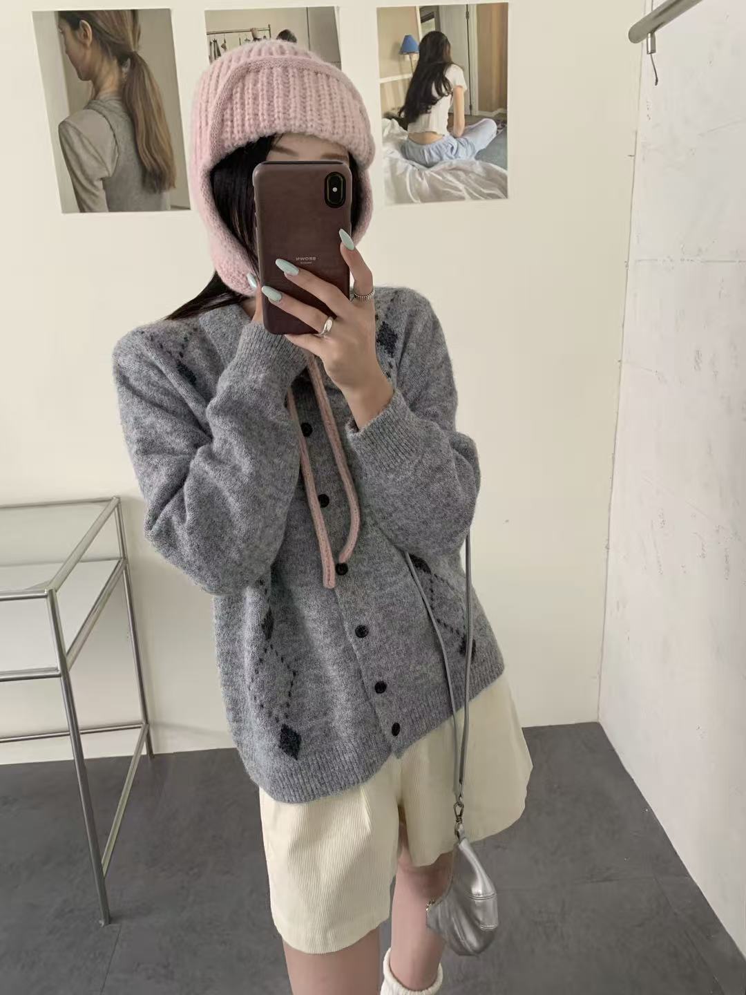 Women's Korean-style Vintage Argyle Collared Knit Cardigan, 2026 Autumn-Winter New Arrival, Soft Loose Lazy-Style Sweater Coat
