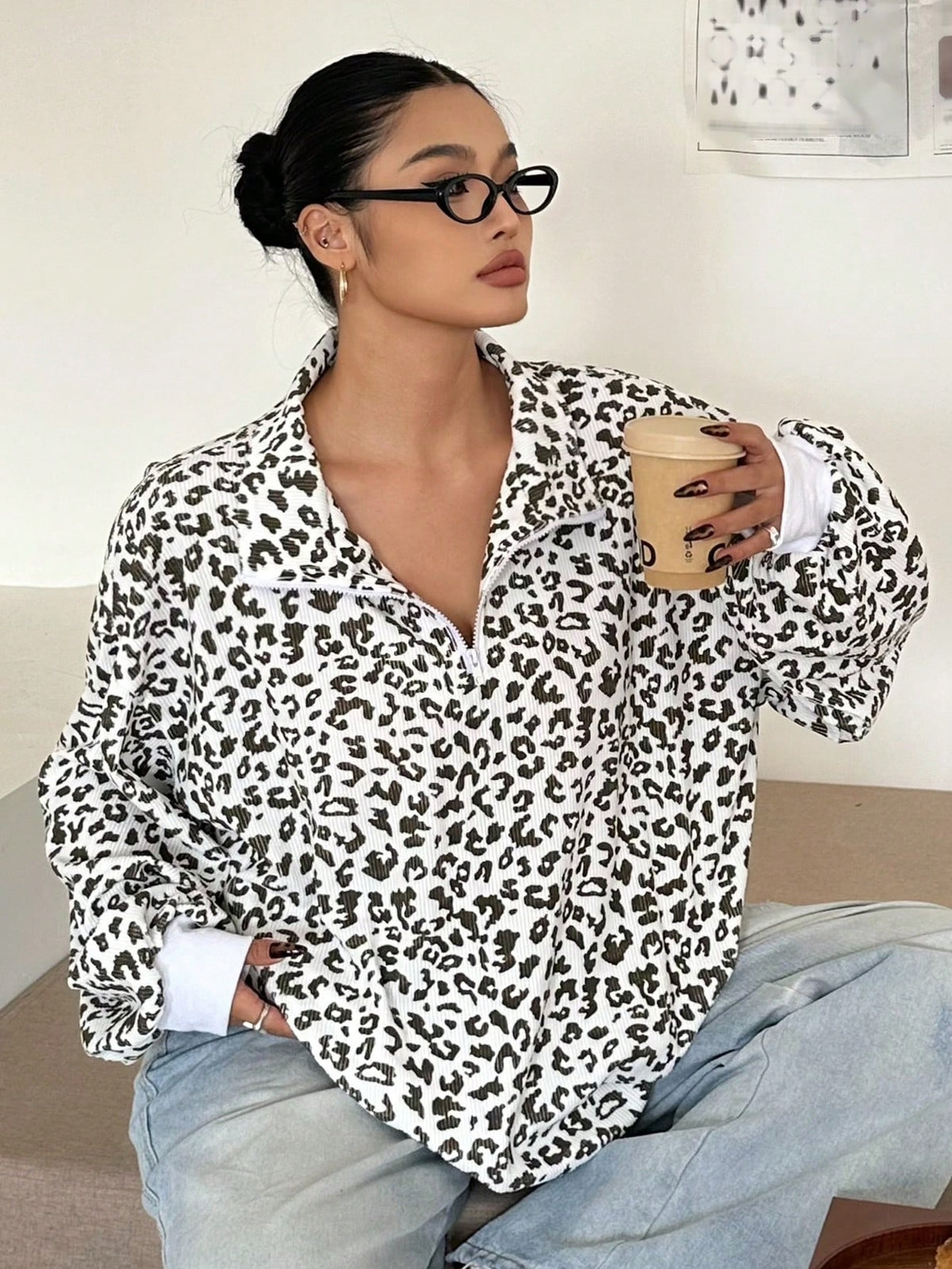 Women's Casual Corduroy Hoodie With Leopard Print Pattern