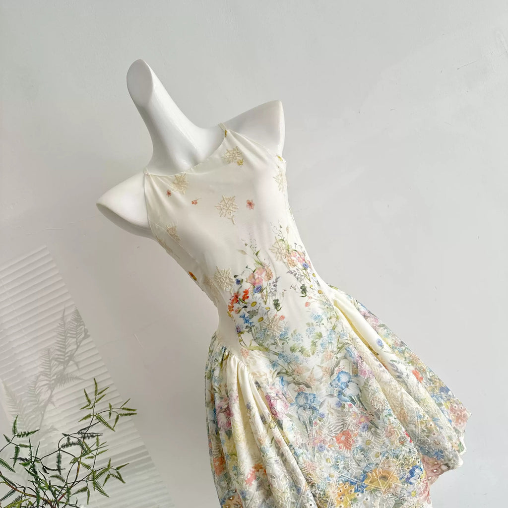 Printed Vacation-style Waist-cinching Halterneck Dress