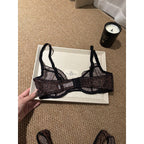 Slightly Mature Vibe Underwire Ultra-Thin Bra Set