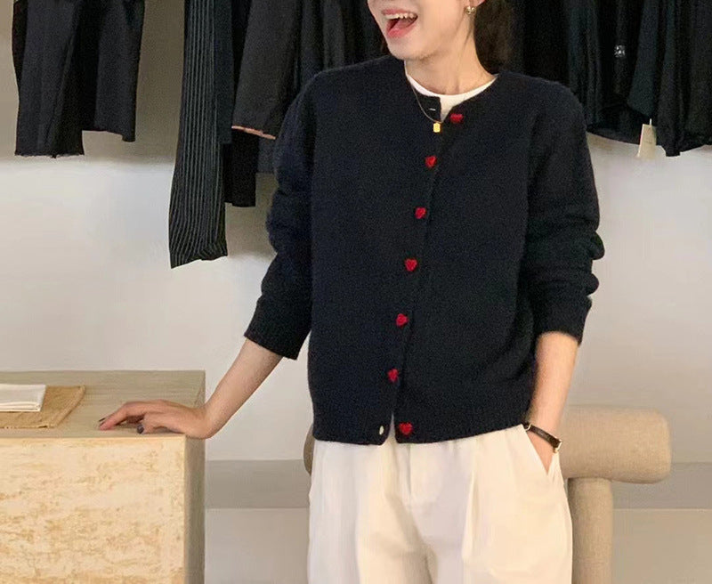 College Style Retro High-end Knitted Cardigan Women's Autumn New Niche Design Love Button Sweater Jacket