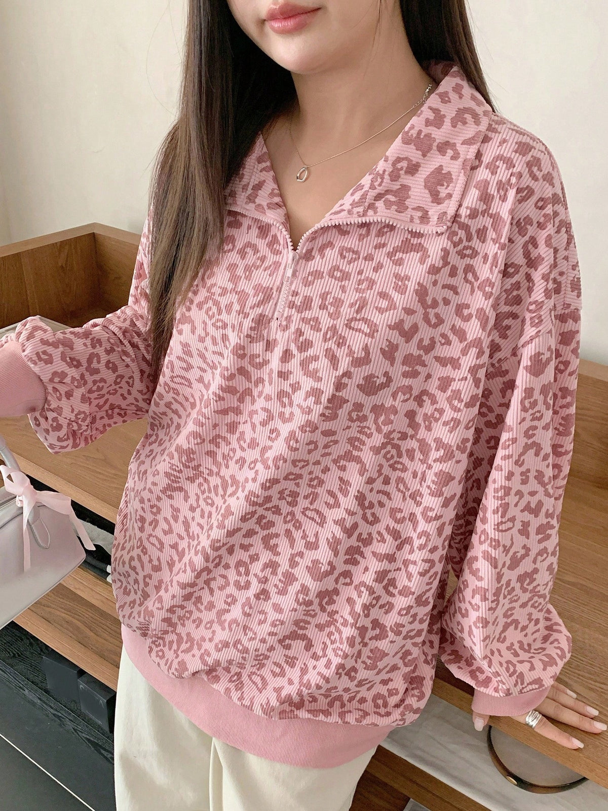 Women's Casual Corduroy Hoodie With Leopard Print Pattern