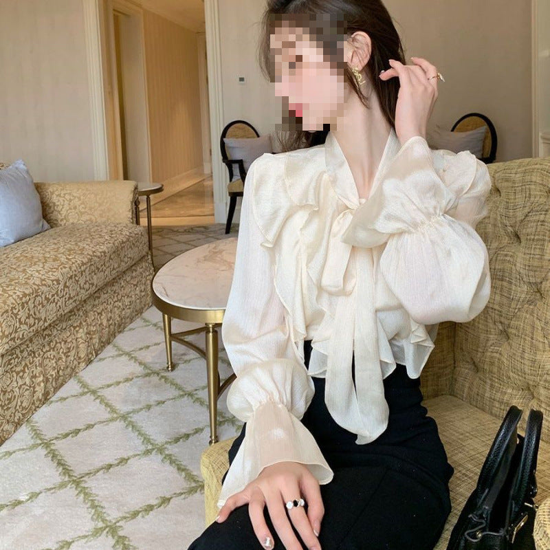 French-style Vintage Ruffled-edge Blouse