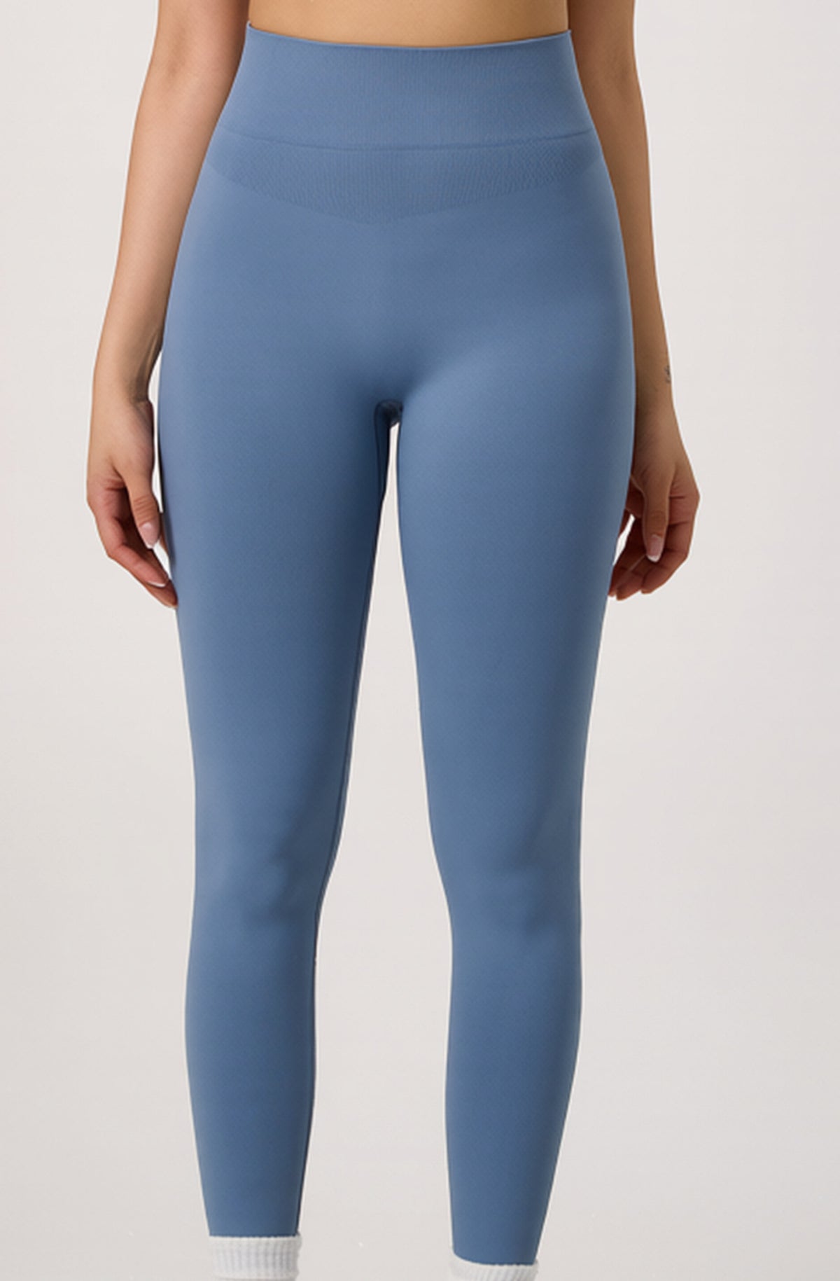 Seamless Sports-Style Back-Shaping Bra And Pants Yoga Set