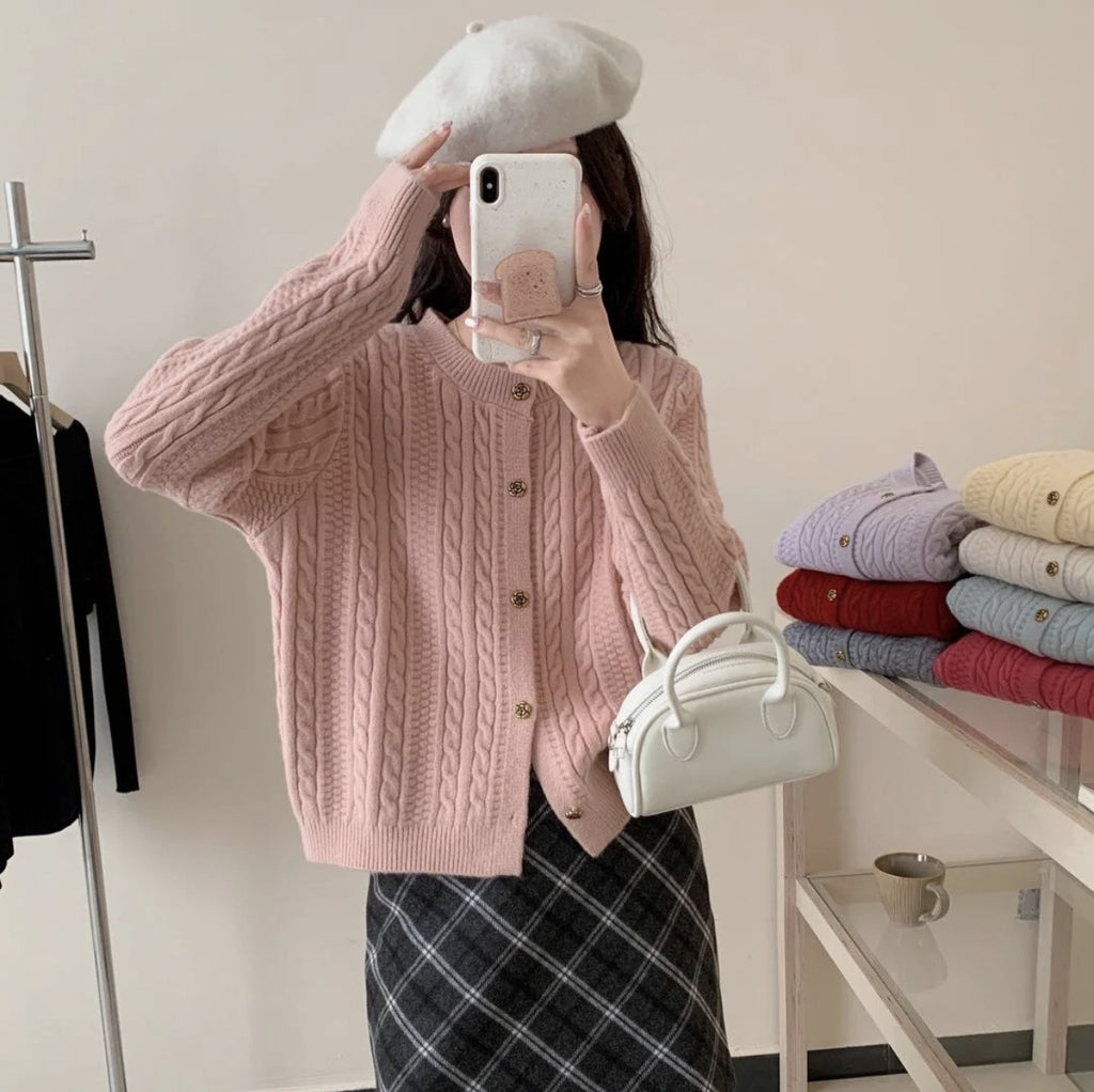 Retro Rose Flower Button Small Twist Knitwear Jacket For Women 2025 Autumn And Winter New Fashion Versatile Knitwear Cardigan