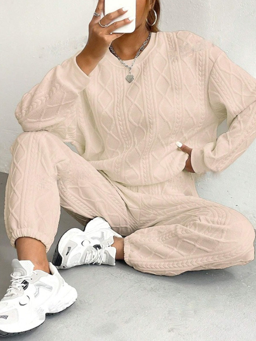 Spring And Autum Cross-Border European And American New Women's Clothing Twist Stitching Long-Sleeved Round Neck Top And Leggings Pants Two-Piece Set