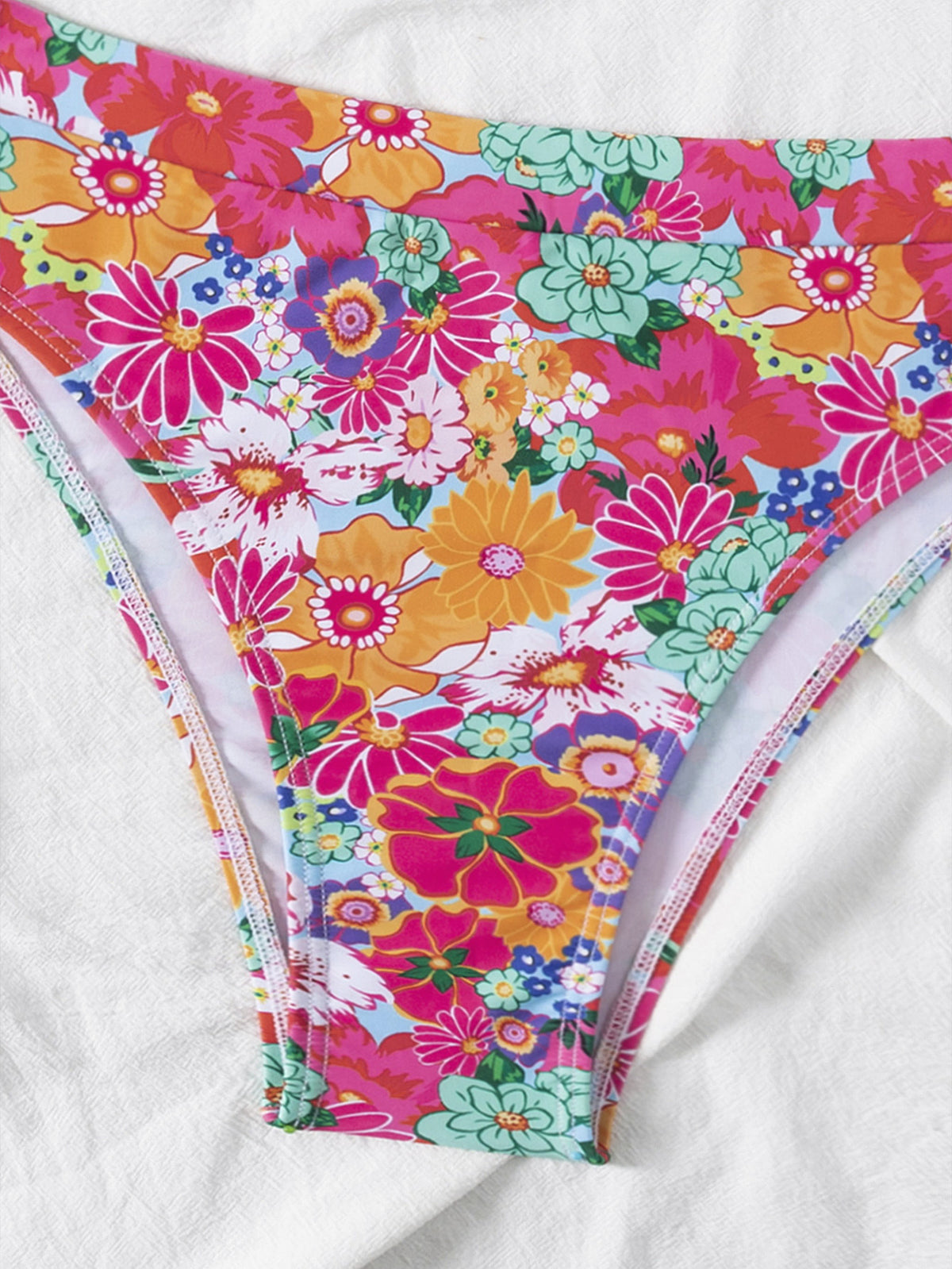 European And American New Style Bikini Swimsuit Cross-Border Amazon Lace-Up Backless Sexy Floral Beach Bikini For Women